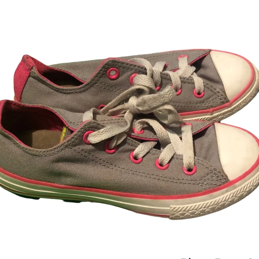 Like new size 13 Juniors All Star Double tongue converse